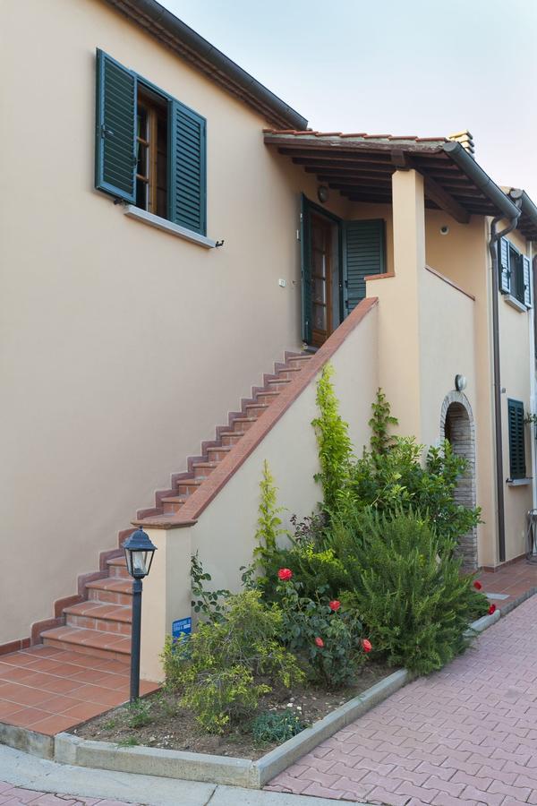 Aparthotel Borgo Guglielmo Marina di Cecina Exterior foto