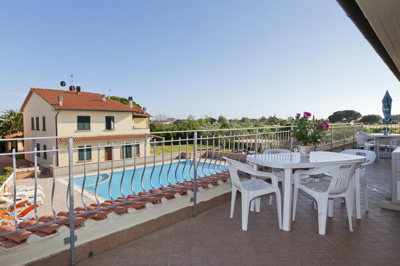 Aparthotel Borgo Guglielmo Marina di Cecina Exterior foto